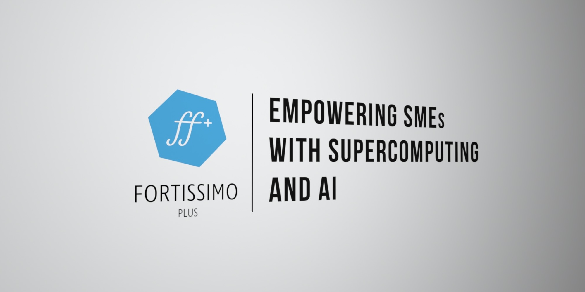 “通过超级计算和人工智能增强中小企业能力”标题旁边的FFPlus标志